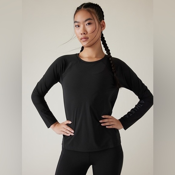 Athleta Tops - 🟡 Athleta Ultimate Train Top